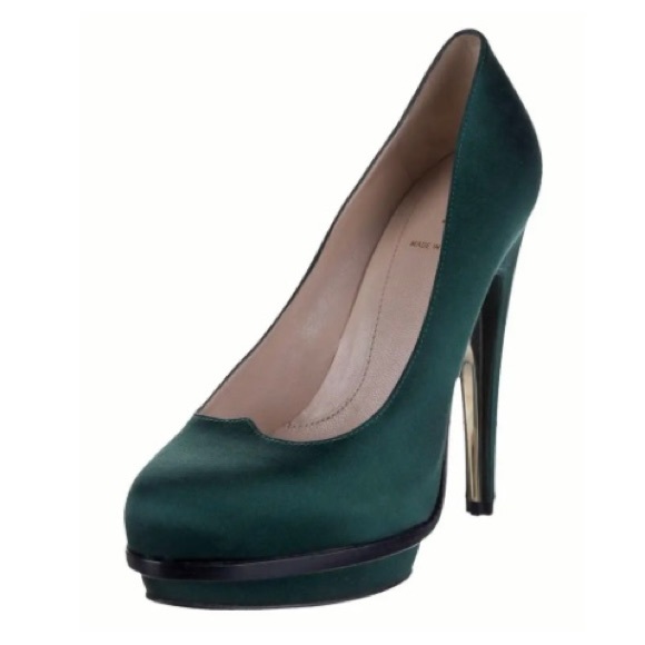 Fendi Hunter Green Satin Deep Platform Heels - Picture 4 of 11